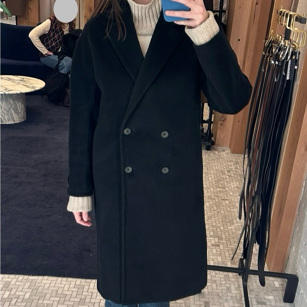Brand New Aritzia Slouch Coat in (Re)Camel Wool - Picture 4 of 11